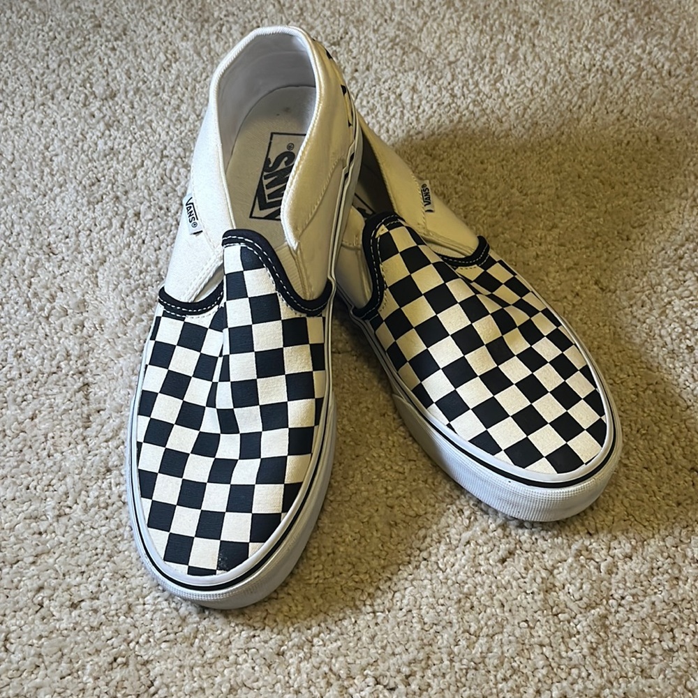 Classic Womens Checkered Vans Slip Ons WORN ONCE